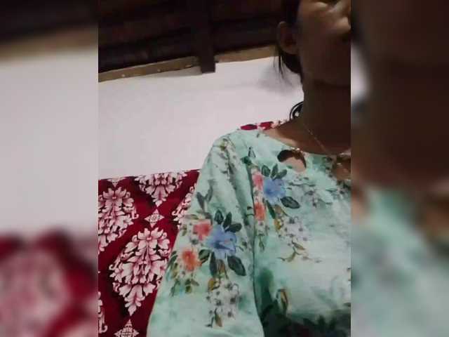 AlinaPopy's BongaCams show and profile