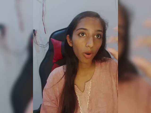 AlinaPopy live cam on BongaCams