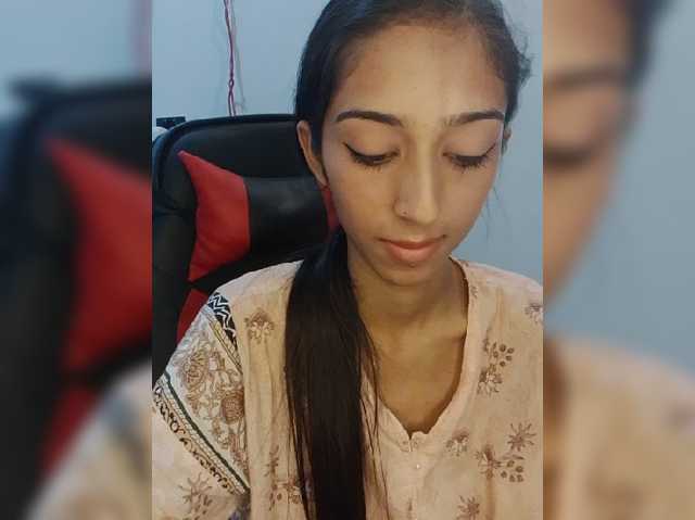 AlinaPopy — live female cam