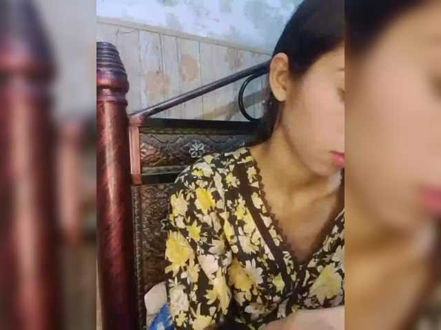 AlinaPopy live cam on BongaCams