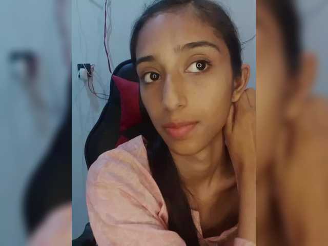 AlinaPopy live cam on BongaCams