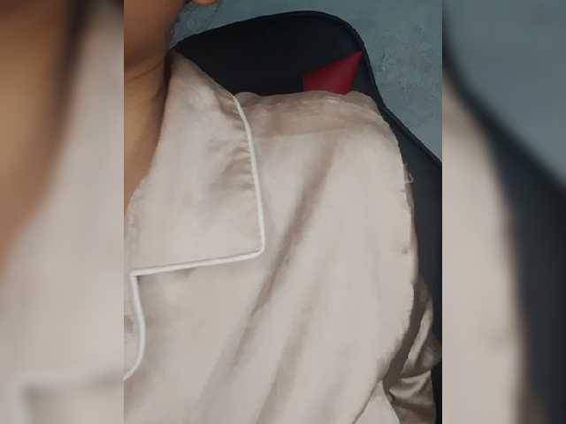 AlinaPopy's BongaCams show and profile