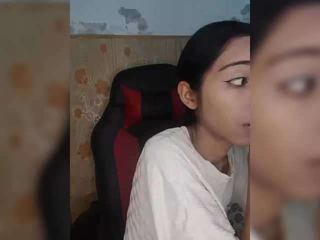 AlinaPopy live cam on BongaCams
