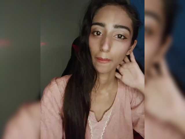 AlinaPopy live cam on BongaCams
