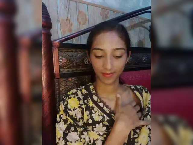 AlinaPopy live cam on BongaCams