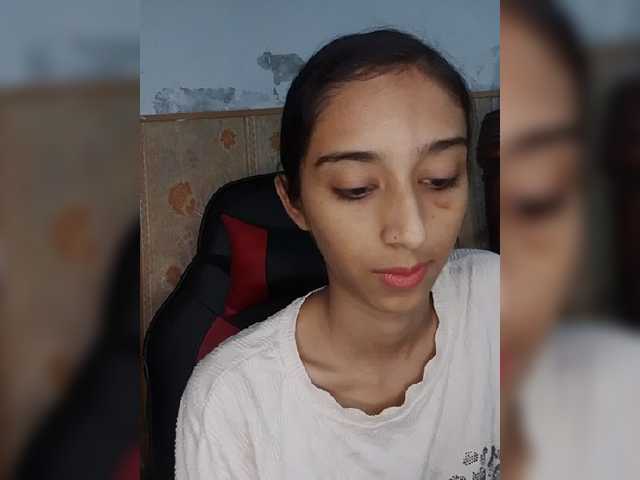 AlinaPopy live cam on BongaCams