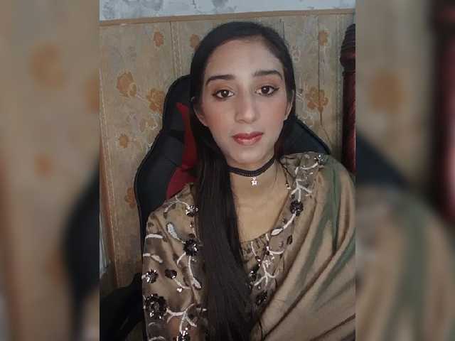 AlinaPopy live cam on BongaCams