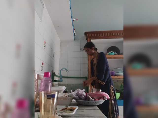 AlinaPopy live cam on BongaCams