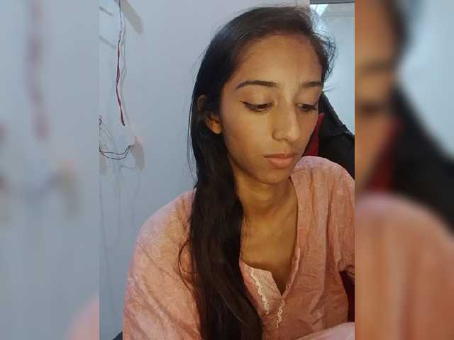 AlinaPopy live cam on BongaCams