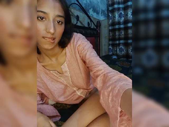 AlinaPopy live cam on BongaCams