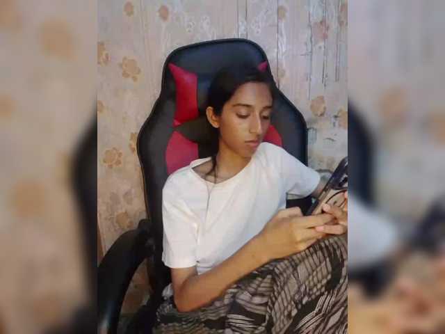 AlinaPopy live cam on BongaCams