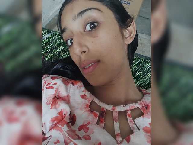 AlinaPopy live cam on BongaCams