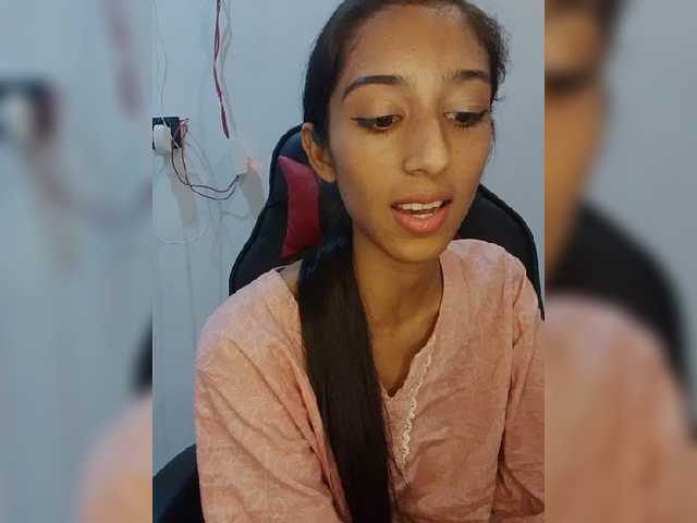 AlinaPopy live cam on BongaCams
