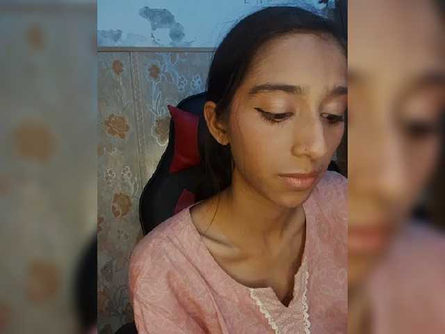 AlinaPopy live cam on BongaCams