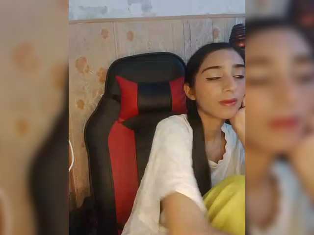AlinaPopy live cam on BongaCams