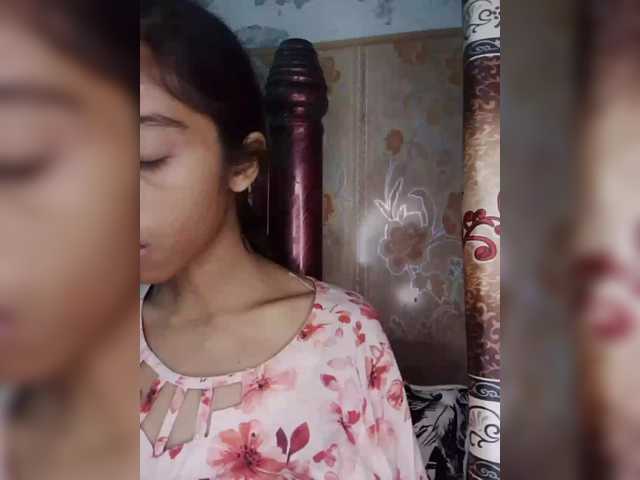 AlinaPopy live webcam show