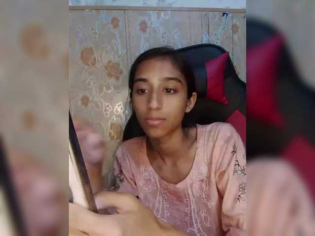 AlinaPopy live cam on BongaCams
