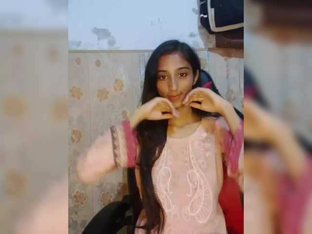 AlinaPopy live cam on BongaCams