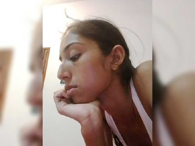 AlinaPopy live cam on BongaCams