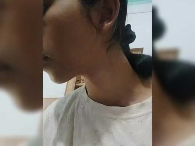 AlinaPopy live cam on BongaCams