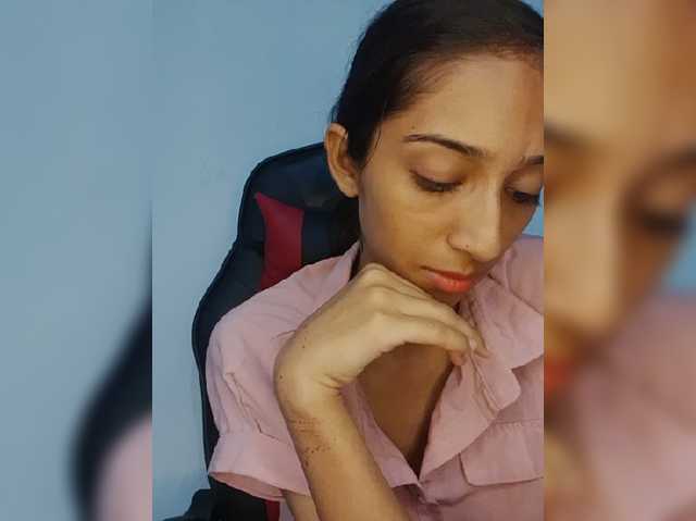 AlinaPopy live cam on BongaCams