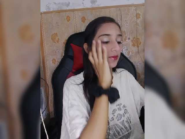 AlinaPopy live cam on BongaCams