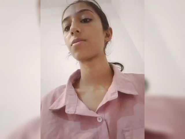 AlinaPopy live cam on BongaCams