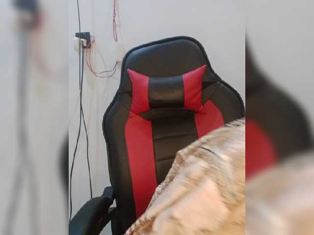 AlinaPopy live cam on BongaCams