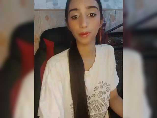 AlinaPopy live cam on BongaCams