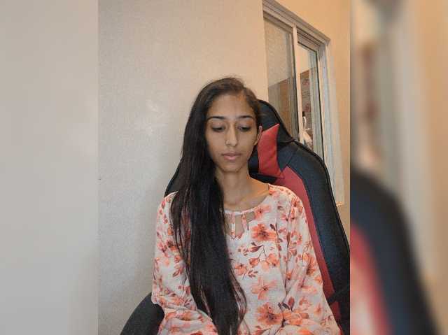 AlinaPopy live cam on BongaCams