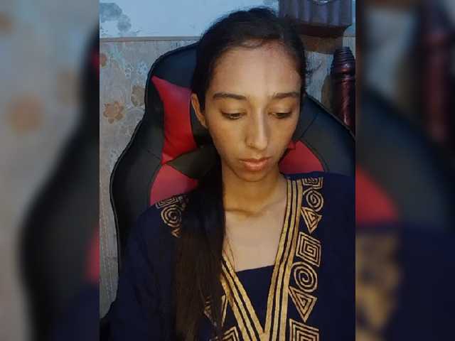 AlinaPopy live webcam show