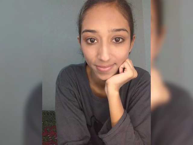 AlinaPopy live cam on BongaCams