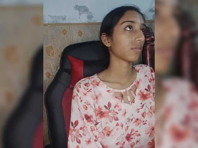 AlinaPopy live cam on BongaCams