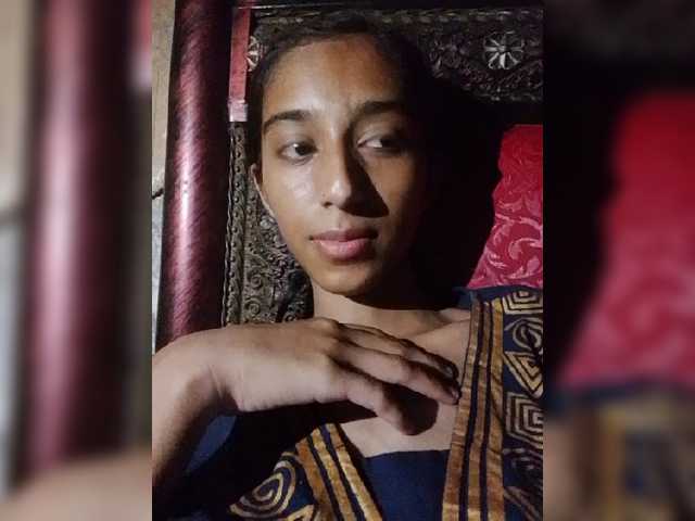 AlinaPopy live cam on BongaCams