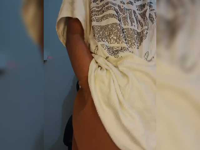 AlinaPopy live cam on BongaCams