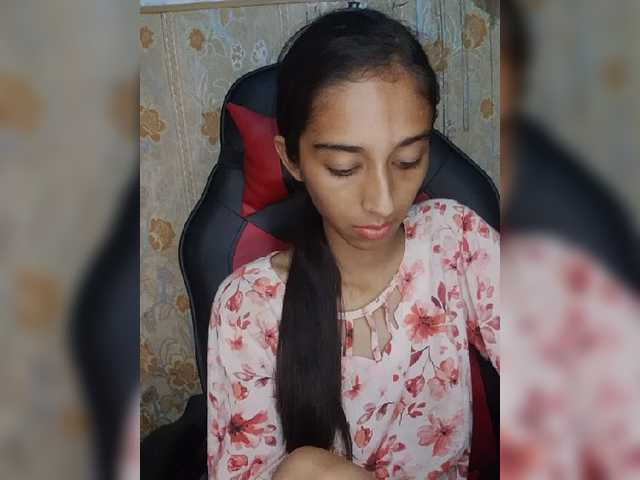 AlinaPopy live cam on BongaCams