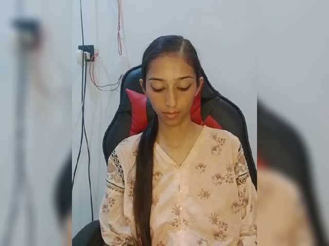 AlinaPopy live cam on BongaCams