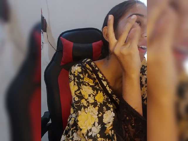 AlinaPopy live cam on BongaCams
