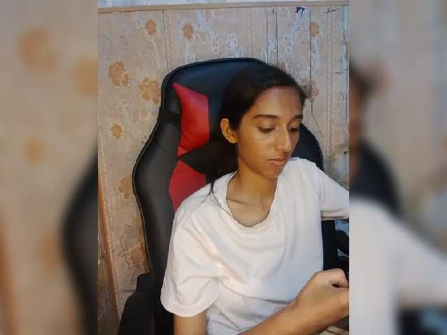 AlinaPopy live cam on BongaCams