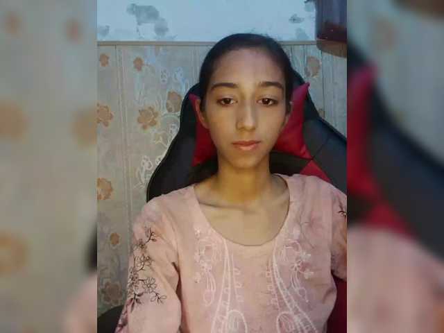AlinaPopy live cam on BongaCams