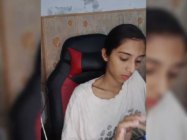 AlinaPopy live cam on BongaCams
