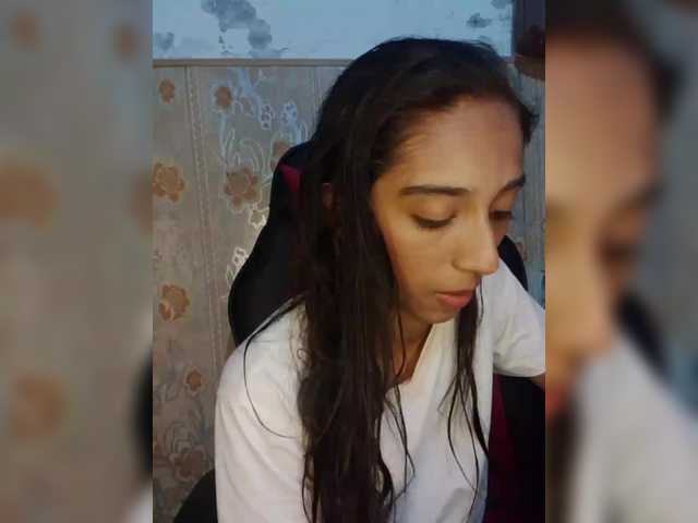 AlinaPopy live cam on BongaCams