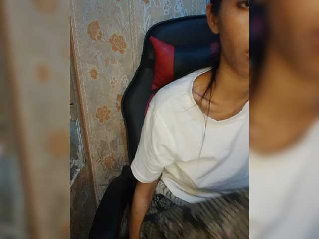 AlinaPopy live cam on BongaCams