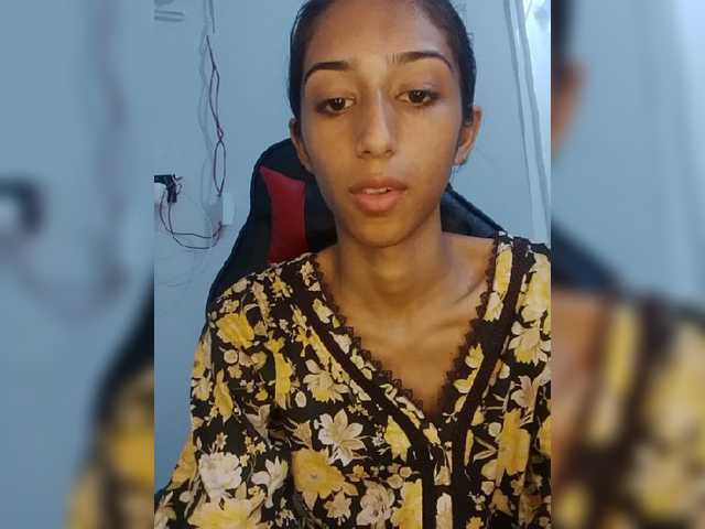 AlinaPopy live cam on BongaCams
