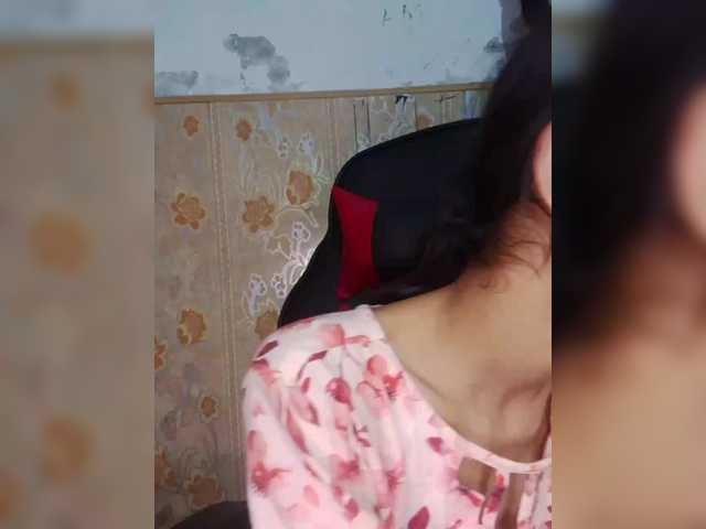 AlinaPopy live cam on BongaCams