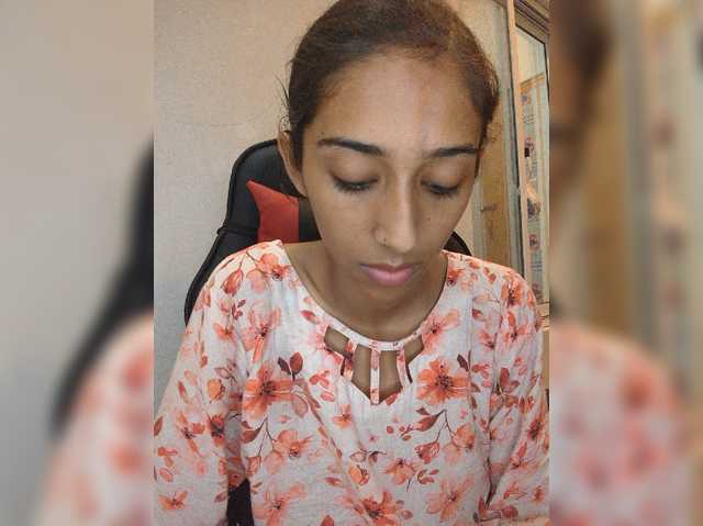 AlinaPopy live cam on BongaCams
