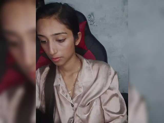 AlinaPopy's BongaCams show and profile