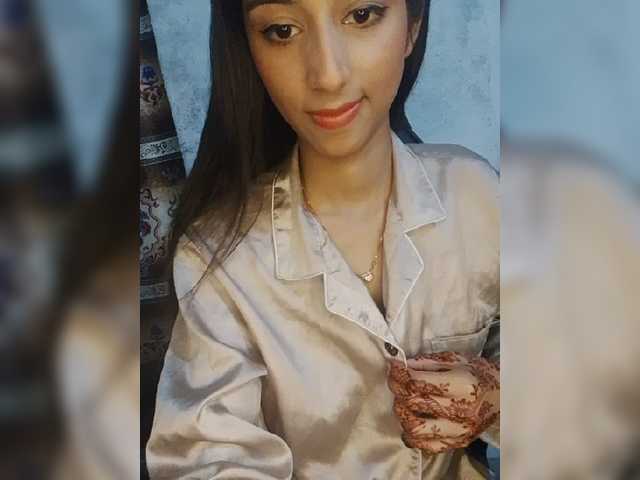 AlinaPopy's BongaCams show and profile