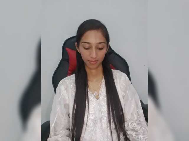 AlinaPopy live cam on BongaCams