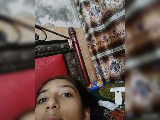 AlinaPopy live cam on BongaCams
